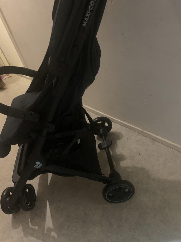 Maxi-Cosi Lara²  lightweight compact pushchair useable from birth