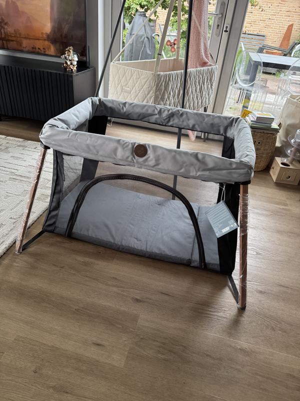 MAXI-COSI IRIS ECO, Lit De Voyage 2 En 1 - Compact - De 0 à 3 Ans Beyond Graphite Gris Anthracite P1952438c1952439