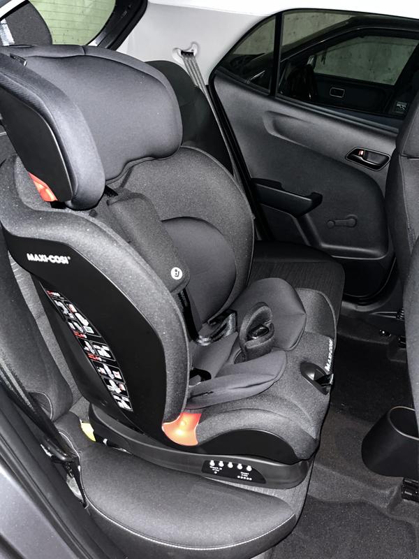 Maxi cosi titan car seat outlet review