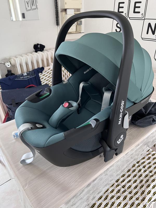 Maxi-Cosi Pebble 360 - Baby Car Seat