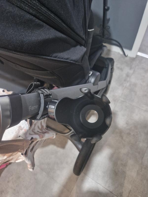 Portabicchieri Universale Per Passeggino Con 2 Ganci | Supporto Bottiglie Per Seggiolino Auto E Sedia A Rotelle - 3