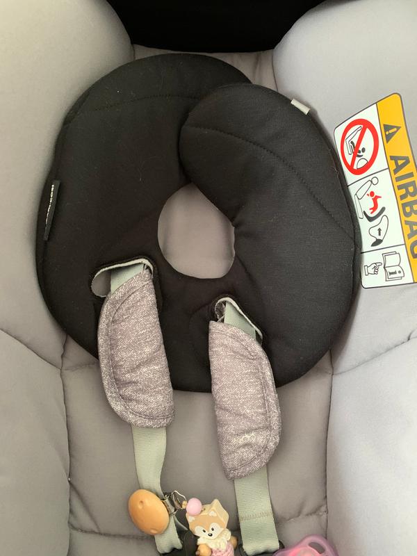 Headrest pillow for better headsupport for the baby in the Pebble