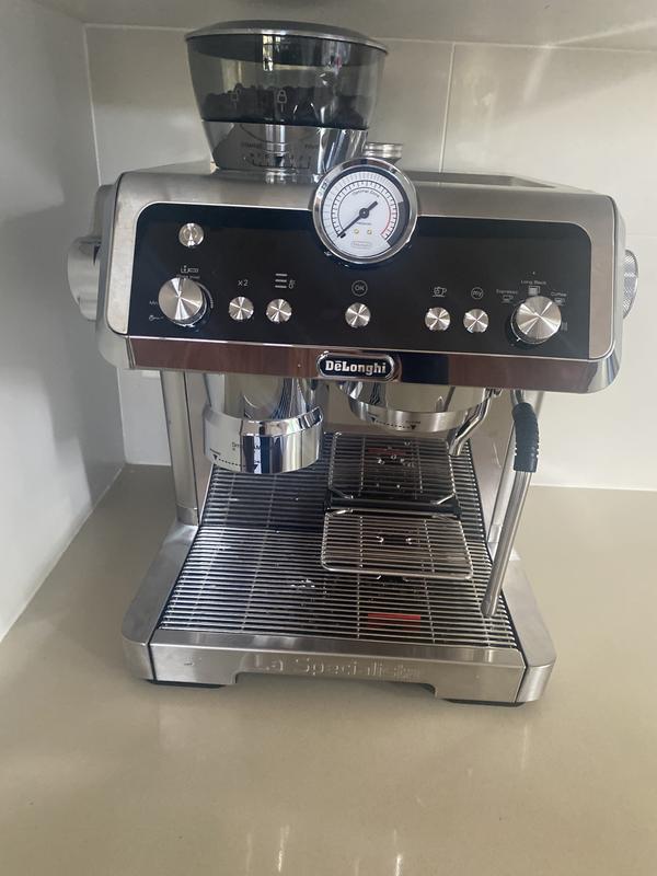 Delonghi La Specialista Maestro Coffee Machine In Black EC9665BM