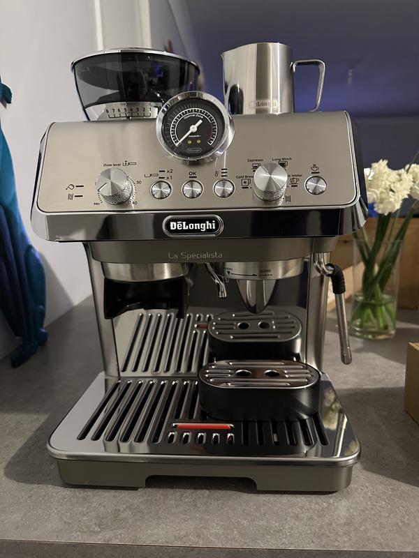La Specialista Black EC9335BK | De'Longhi US