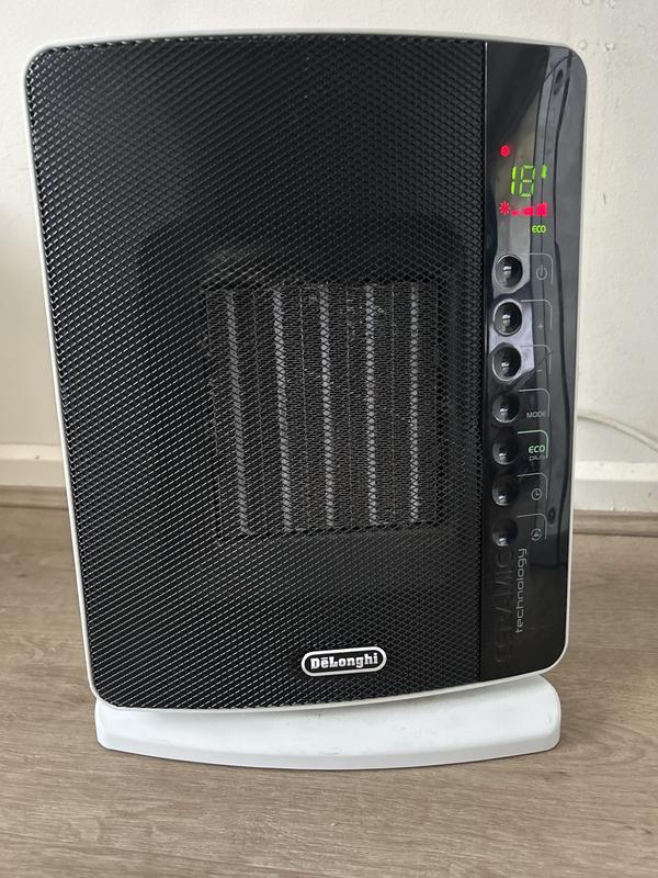 Flat Panel Compact Ceramic Heater DCH7093ER EX:2 | De'Longhi US