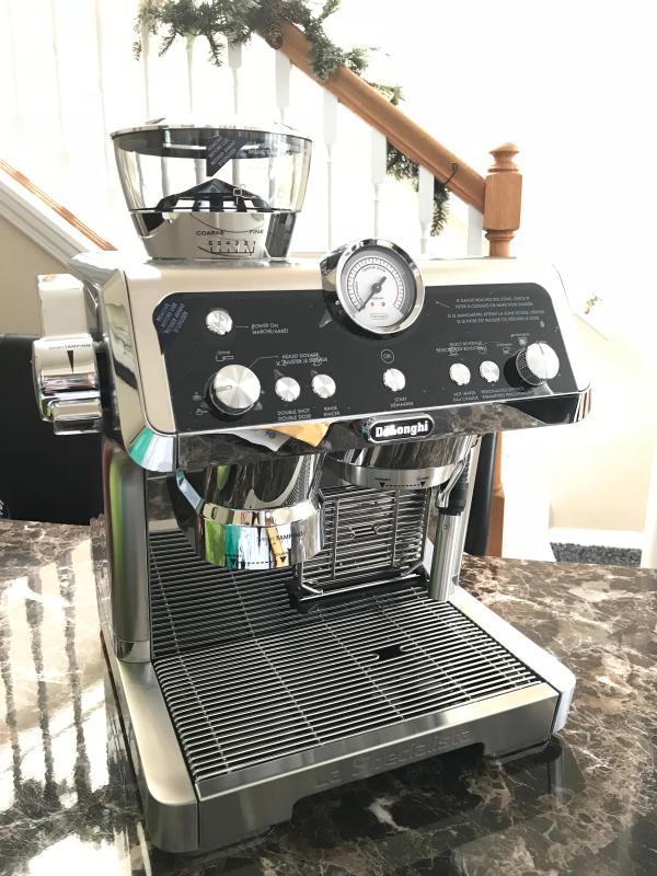 La Specialista Espresso Machine, Black EC9335BK | De'Longhi US