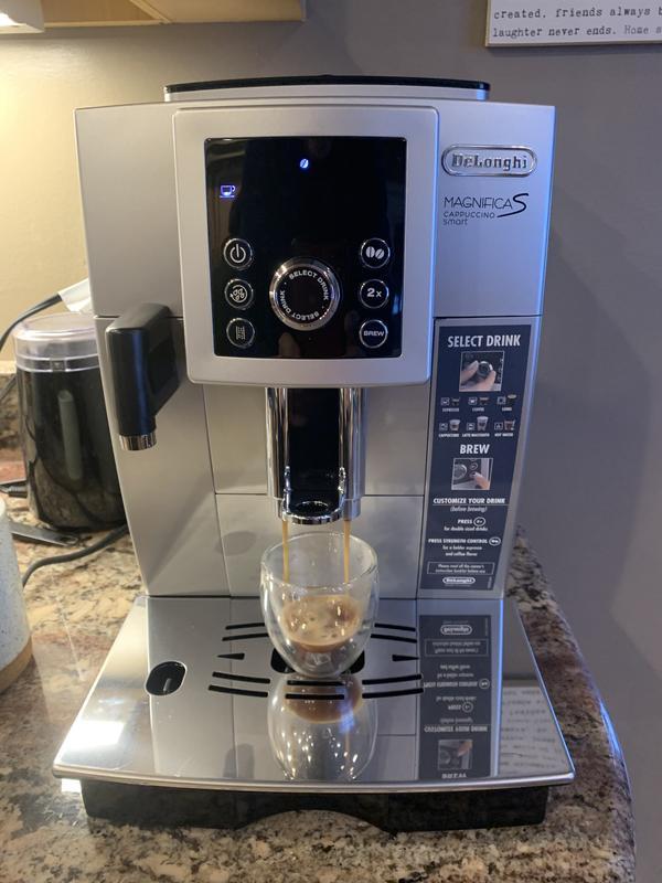 De'Longhi Magnifica S エスプレッソマシンECAM23260 De'Longhi Magnifica S Espresso Machine with 15 bars of