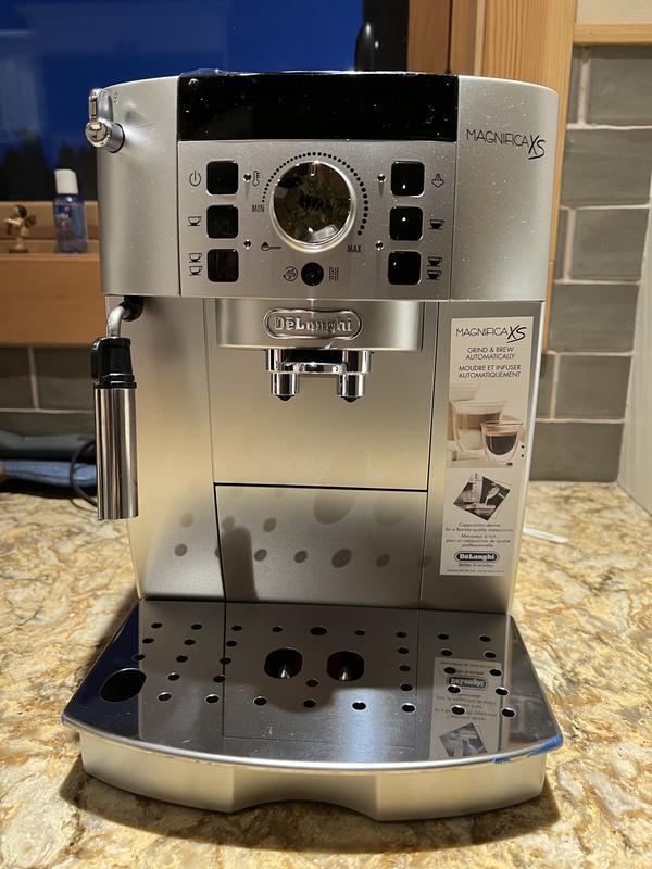 Magnifica XS Espresso Machine ECAM22110SB Magnifica S | De