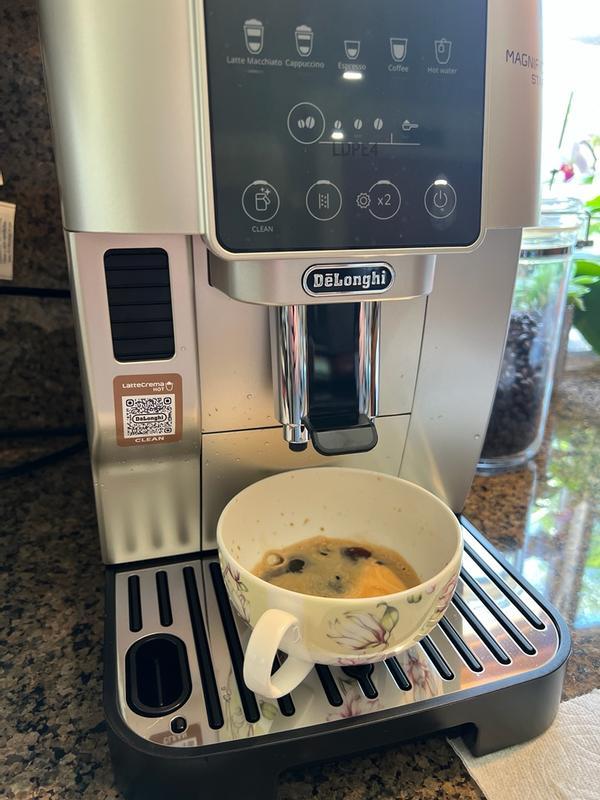 Magnifica Start Espresso Machine with Automatic Milk Frother