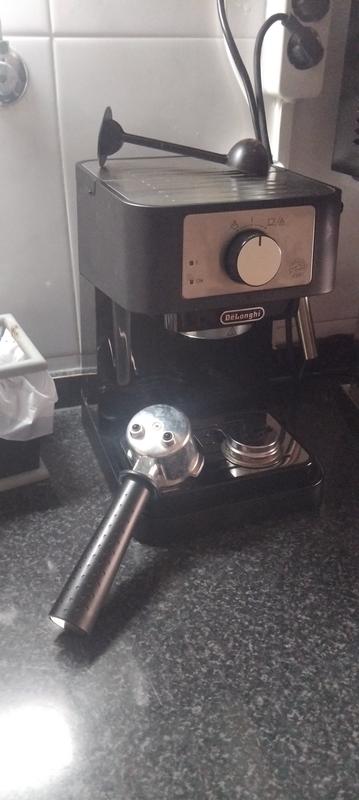 【超美品】DeLonghi エスプレッソマシン EC260.BK ブラック Amazon.com: De'Longhi Stilosa Manual Espresso Machine, Compact