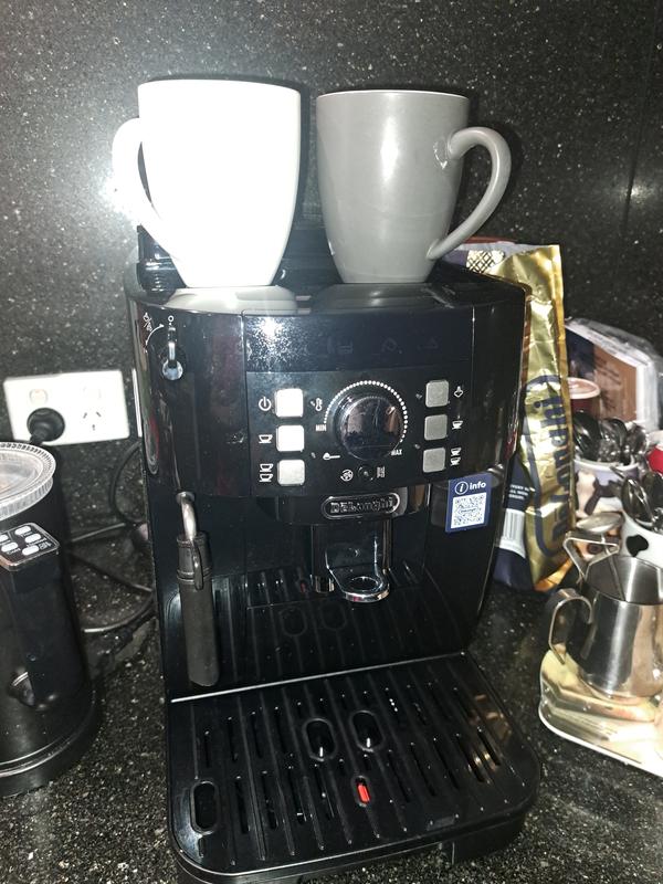 De’Longhi Magnifica S ECAM22.140.B Máquina De Café Expresso Semi-automática Com Moinho 15 Bar Negra Comprar