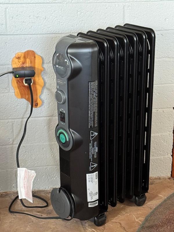 DeLonghi ComfortTemp Radiant Heater - black - 6A packaging