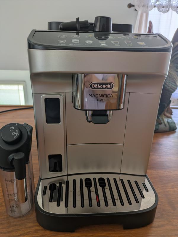 Magnifica Evo with LatteCrema System ECAM29084SB | De'Longhi CA