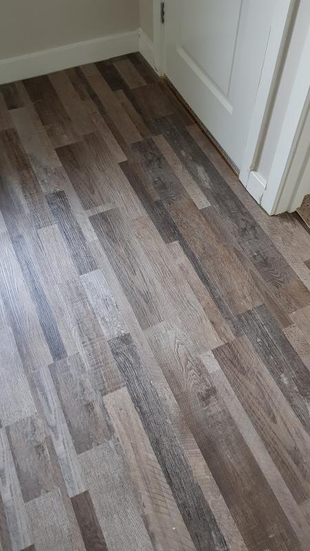 Goodhome Bachata Natural Wood Effect Luxury Vinyl Click Flooring 2 56m Pack Departments Diy At B Q