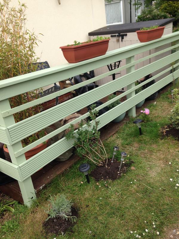 Ronseal Garden Sapling Green Matt Metal Wood Paint 2 5 Diy At B Q