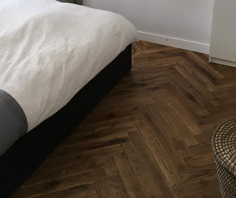 Colours Vindemia Herringbone Natural Oak Effect Oak Solid Wood Flooring 0 86m Pack Diy At B Q