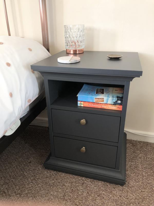 Paris matt 2 online drawer bedside chest