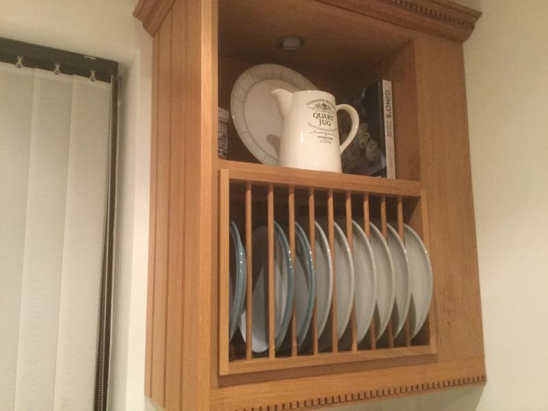 B&q wall mounted plate rack sale