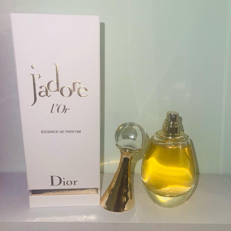 Radiance a feminine yet seductive pleasure with L'or de J'adore, the first  feminine fragrance by Francis Kurkdjian, Dior perfume Creative…