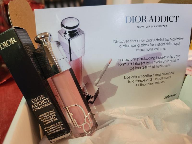 Give Dior Addict Lip Maximizer Plumper - Holiday Gift Idea