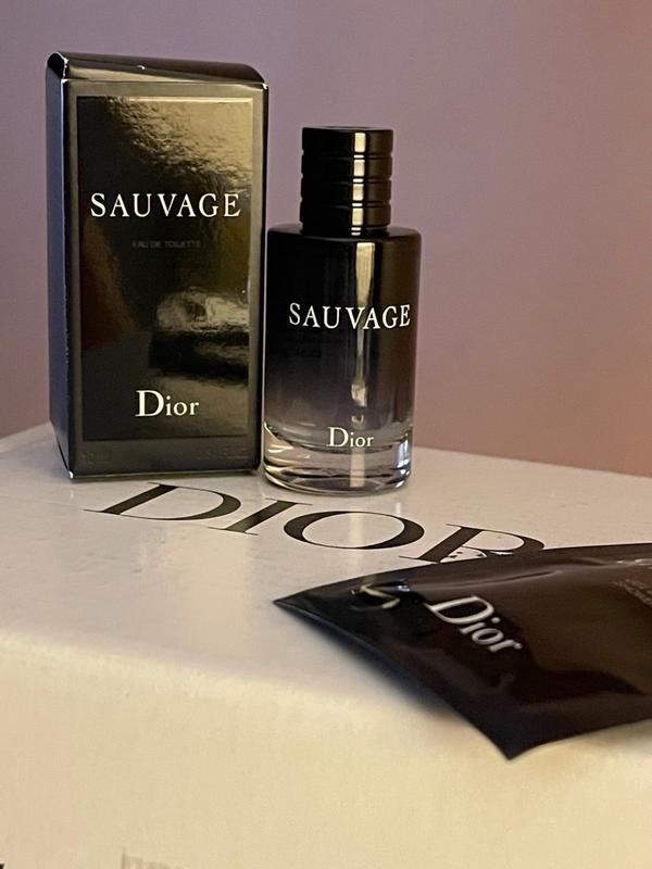 Sauvage Eau de Toilette: Iconic Dior Men's Fragrance