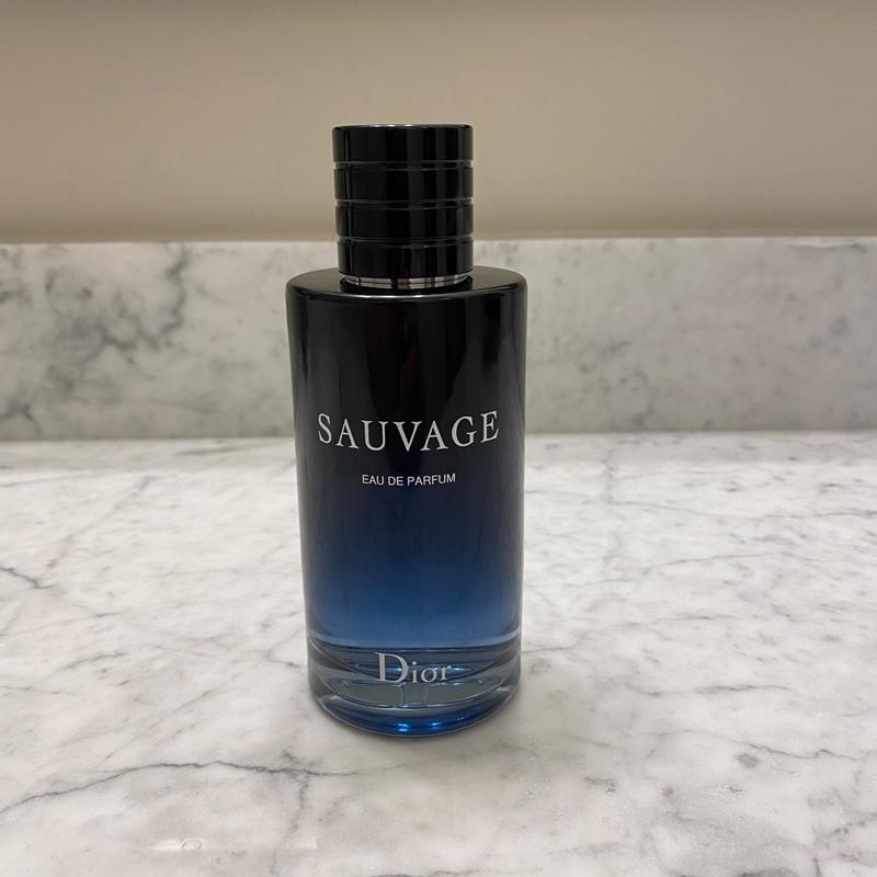 Sauvage Parfum: Refillable Citrus and Woody Fragrance | DIOR CA