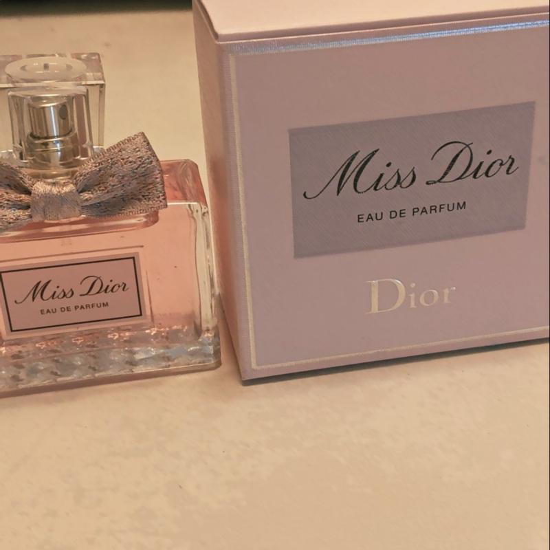 Miss Dior: the Dior Eau de Parfum with a Couture Bow