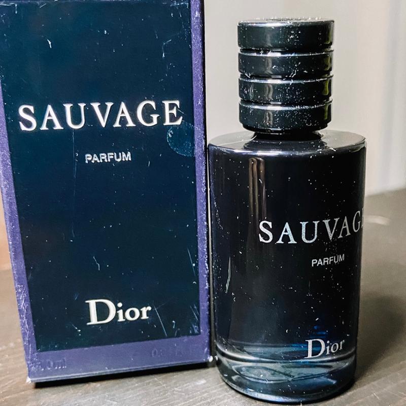 Sauvage Parfum: Refillable Citrus and Woody Fragrance | DIOR CA