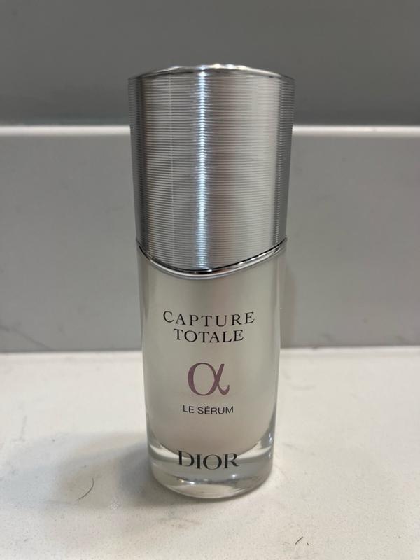 Capture Totale Le Sérum: Anti-aging Serum: Firmness & Plumpness