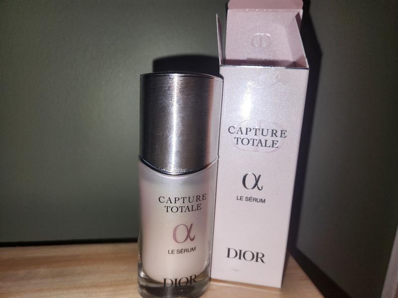 Capture Totale Le Sérum: Anti-aging Serum for Firmness, Plumpness and  Radiance