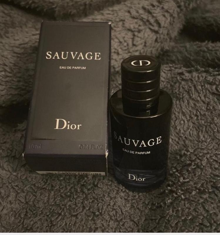 Sauvage Eau de Parfum: Citrus Vanilla Fragrance - Refillable