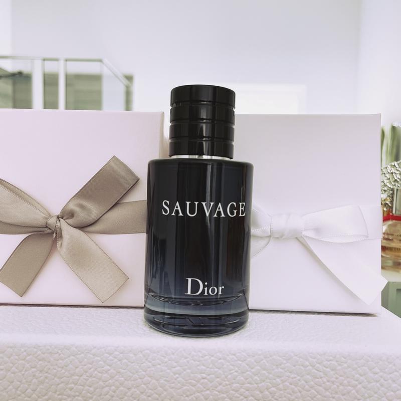 Sauvage Eau de Toilette: Iconic Dior Men's Fragrance