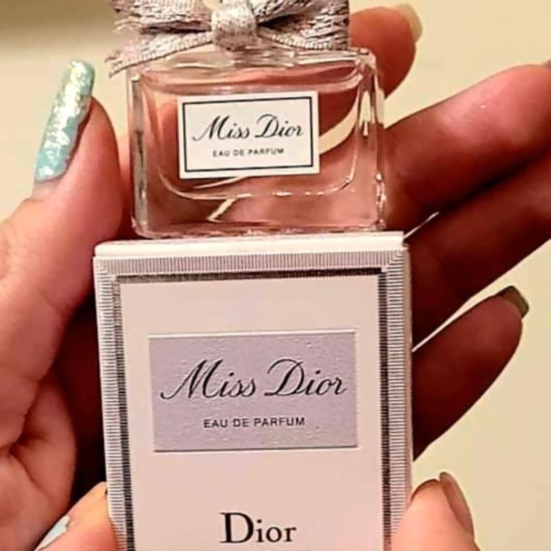 Miss Dior Eau de Parfum - Valentine's Gift Idea