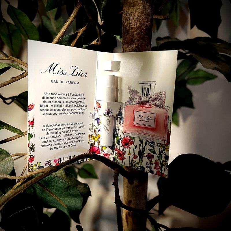 Miss Dior: the perfume for women with thousands of flowers