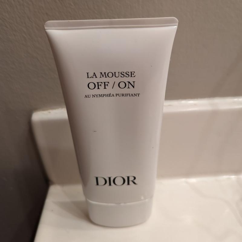 Dior cleanser 2024 for dry skin