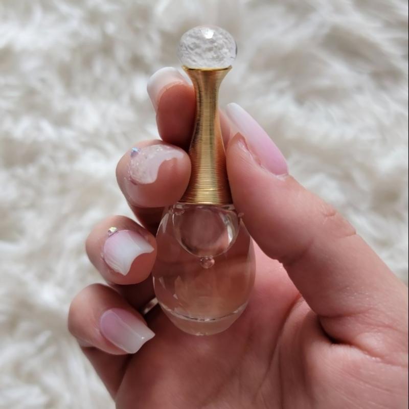 Christian Dior J'Adore L'Or Perfume For Women Eau De Parfum Spray 1.35 –  Fandi Perfume