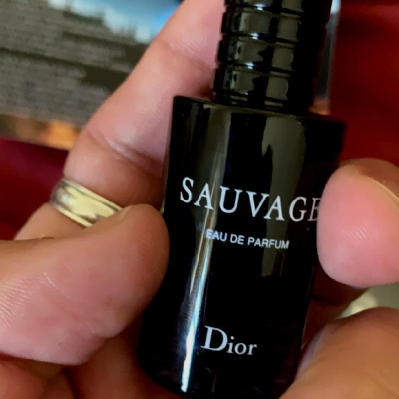 Sauvage Eau de Toilette: Iconic Dior Men's Fragrance