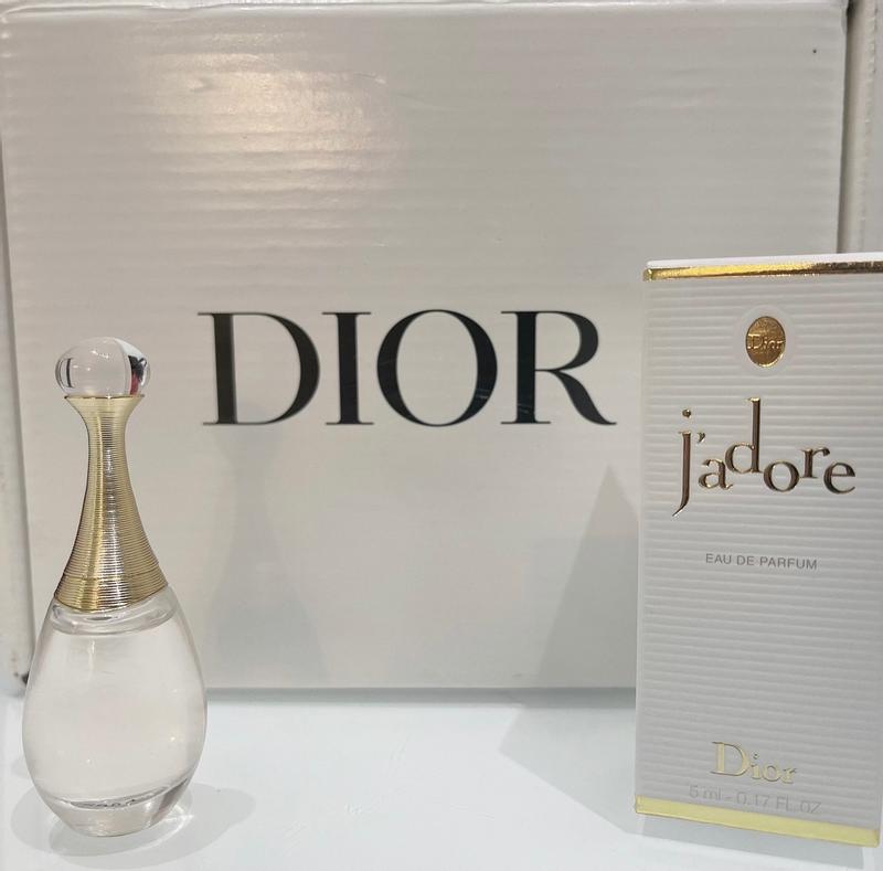 J'adore by Christian Dior for Women 3 Piece Set Includes: 3.4 oz Eau de  Parfum Spray + 2.5 oz Beautifying Body Milk + 0.17 oz Eau de Parfum