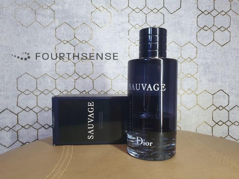 Sauvage Eau de Toilette: Iconic Dior Men's Fragrance | DIOR CA