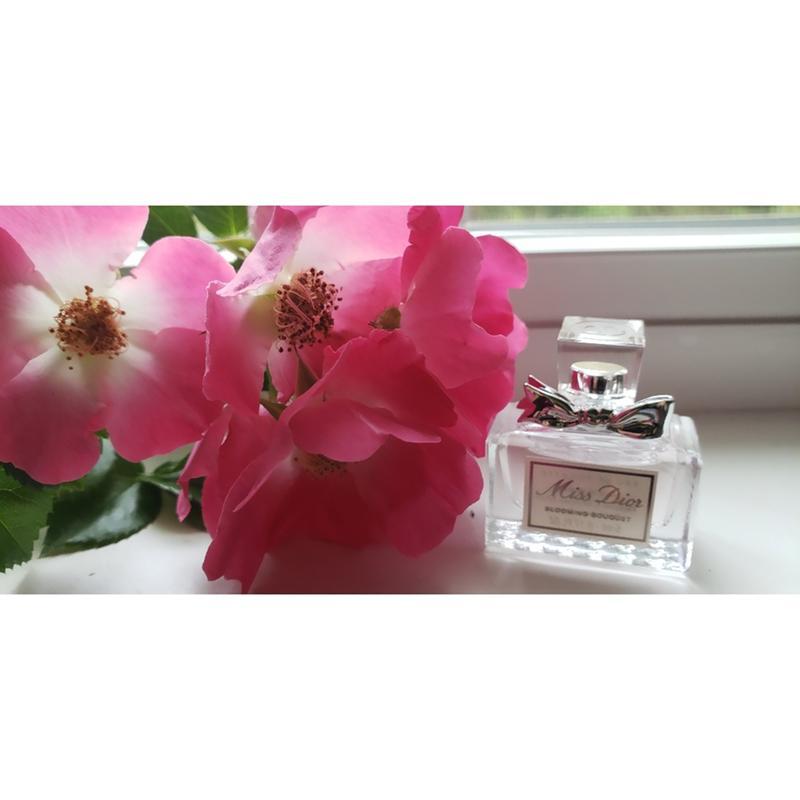 Dior hotsell floral perfume