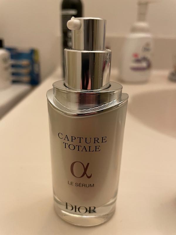 Capture Totale Le Sérum: Anti-aging Serum for Firmness, Plumpness