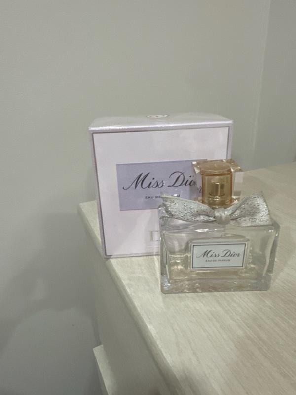 Dior Miss Dior Roller Pearl 20ml Eau de Parfum Duty Free Madrid Airport Shops