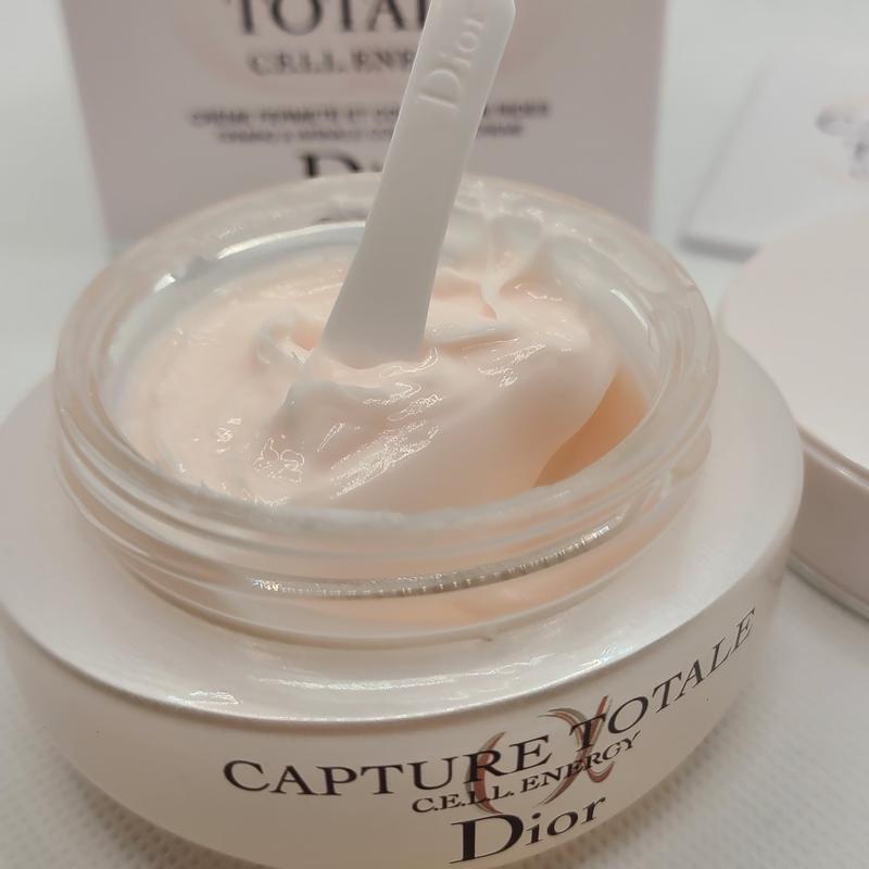 Dior capture totale outlet moisturizer