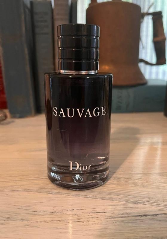 Give Sauvage Eau de Toilette for Men - Holiday Gift Idea | Dior US