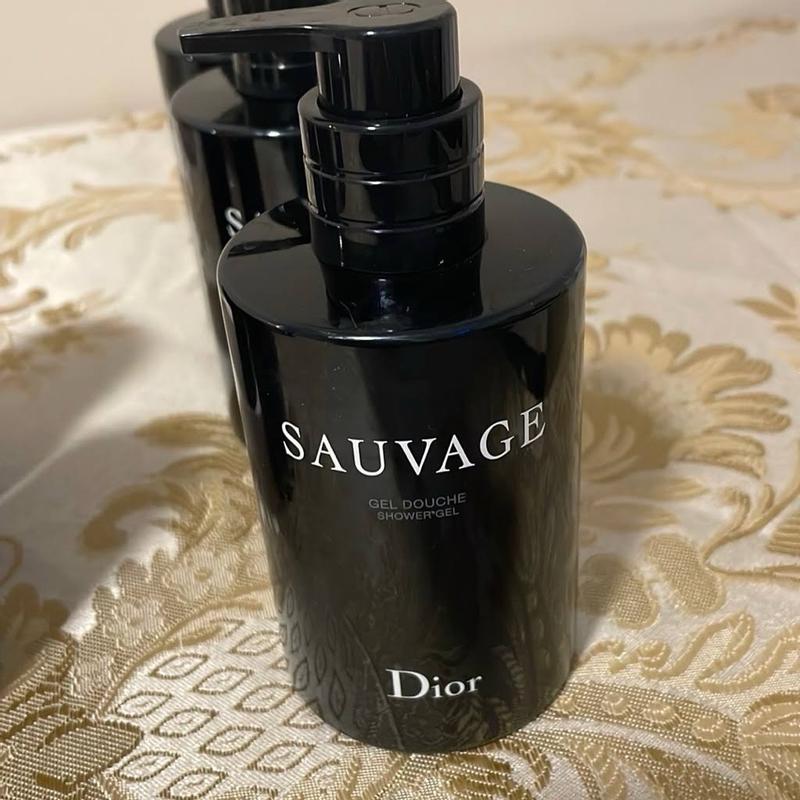 Dior sauvage shop shower gel review