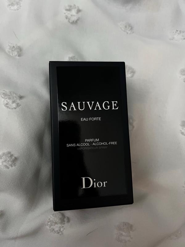 Sauvage Eau Forte Alcohol-Free Fragrance: Fresh and Woody
