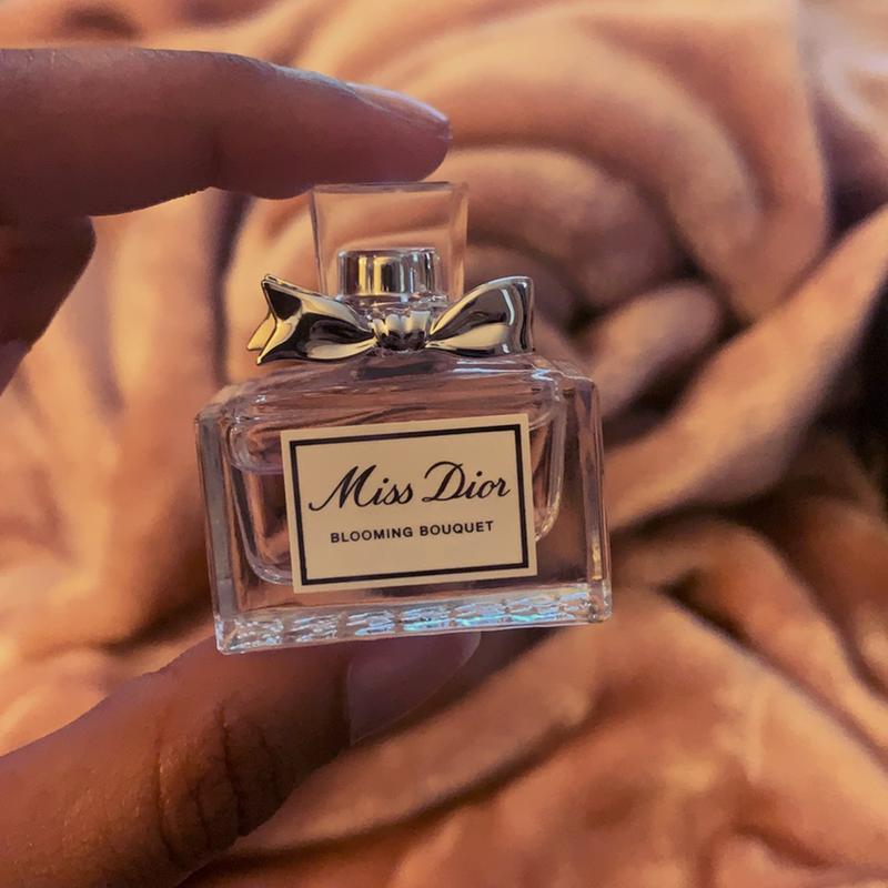 Dior miss dior absolutely hotsell blooming eau de parfum