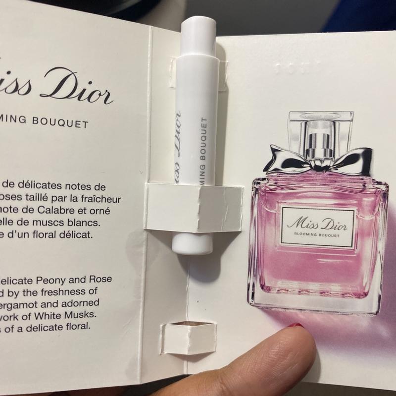 Miss Dior Blooming Bouquet Roller Pearl Eau de Toilette DIOR CA