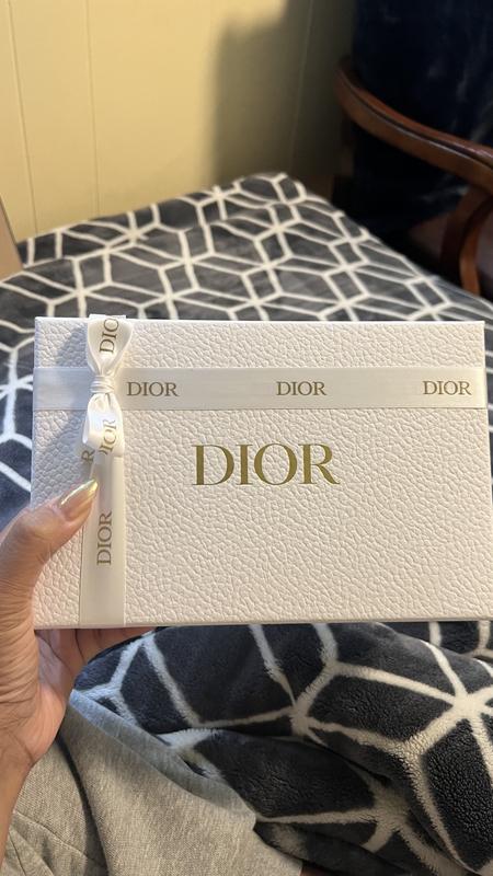 Dior Backstage Eyelash Curler a perfect curl instantly Dior CA