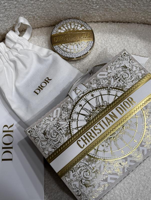 Limited-Edition Dior Forever Couture Luminizer Highlighter
